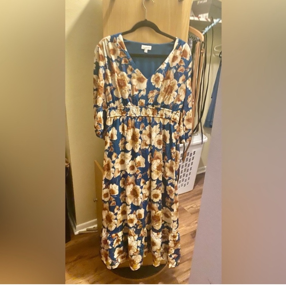 Floral Blue and Cream Maxi Dress size L